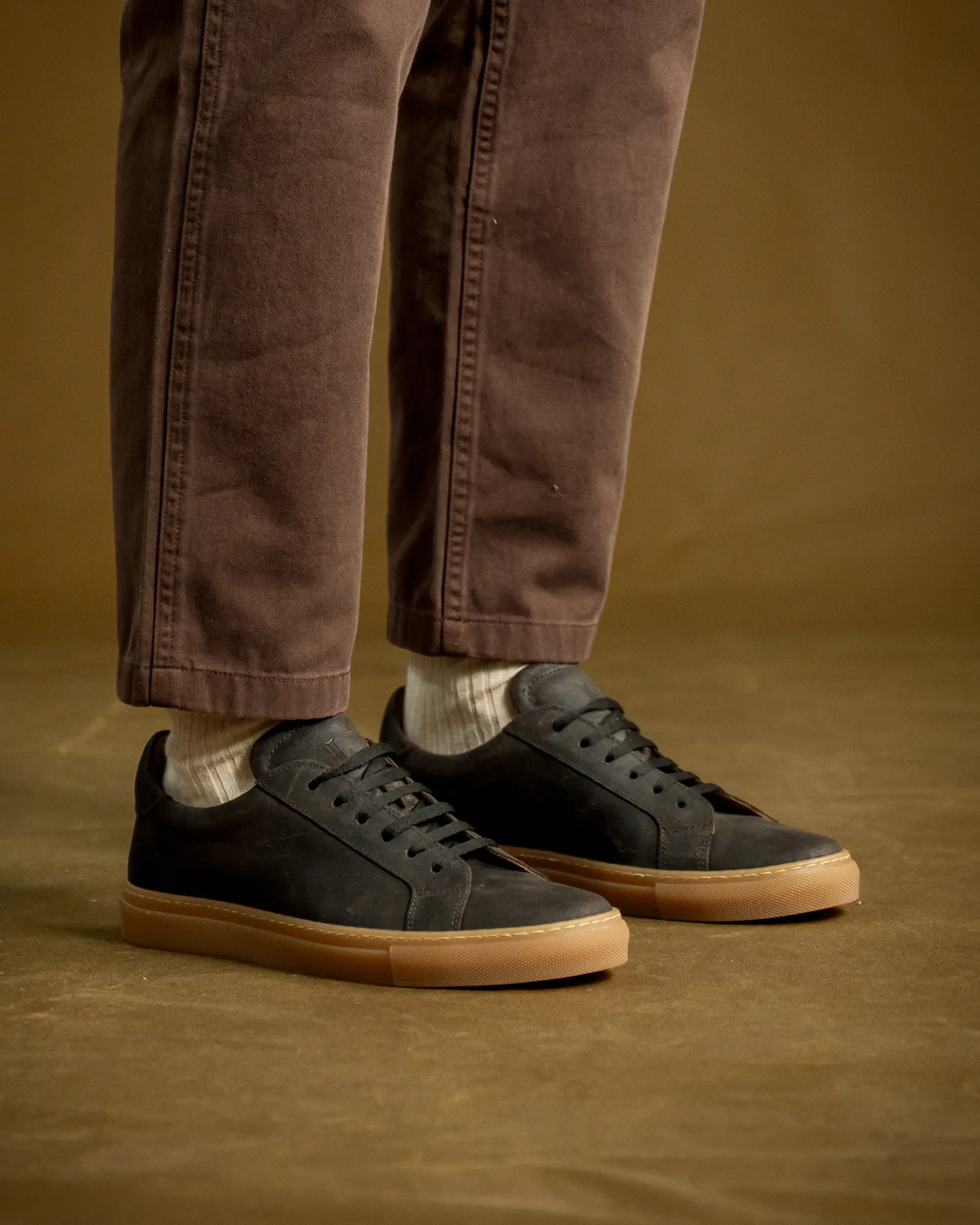 ANCOATS // WALNUT - Image 3