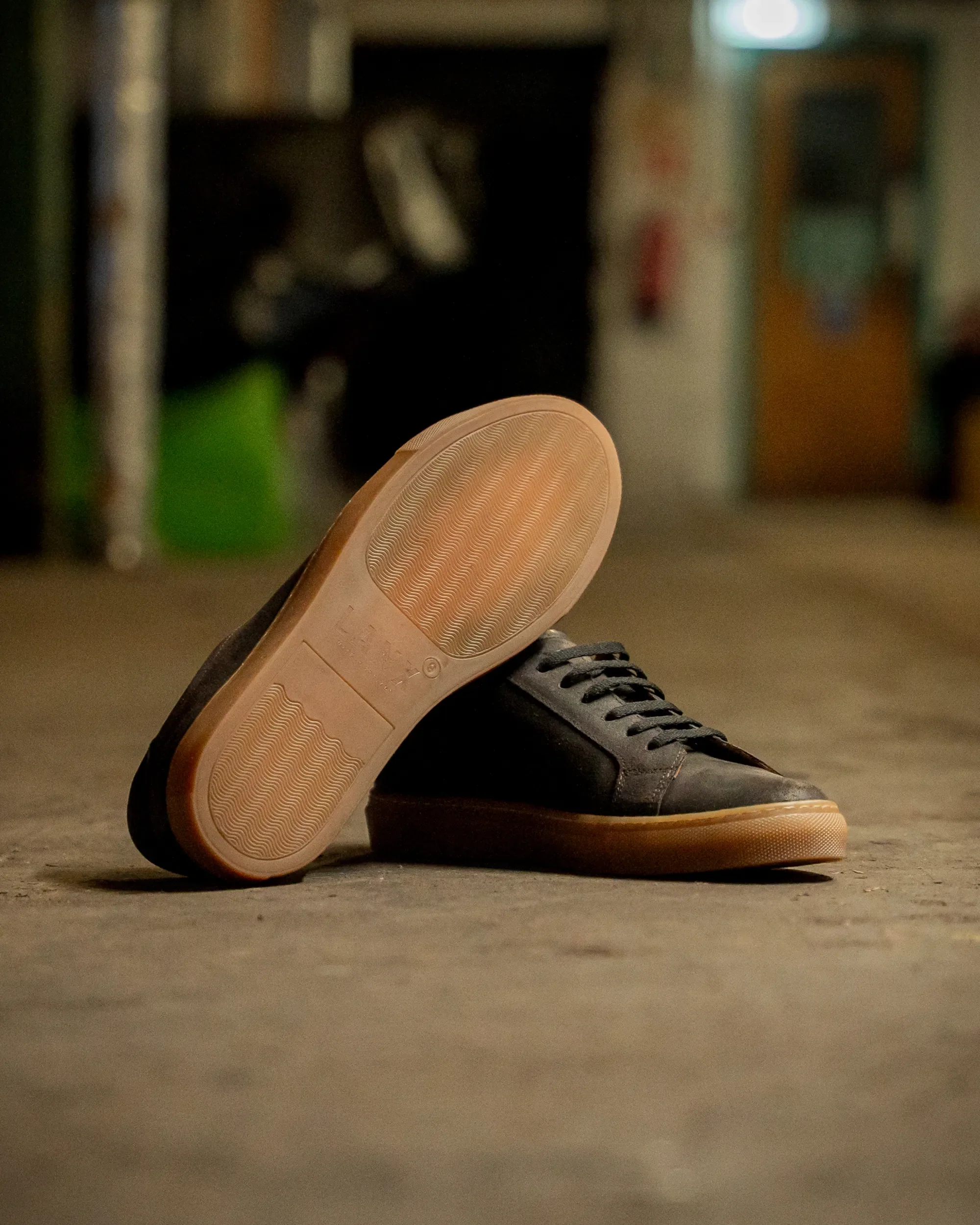 ANCOATS // WALNUT - Image 5