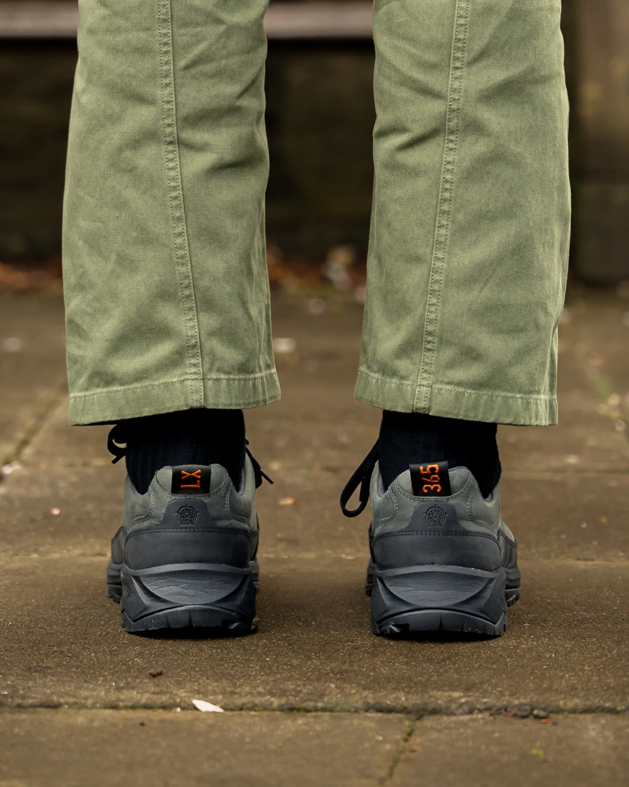 SCORTON // ANTHRACITE - Image 7