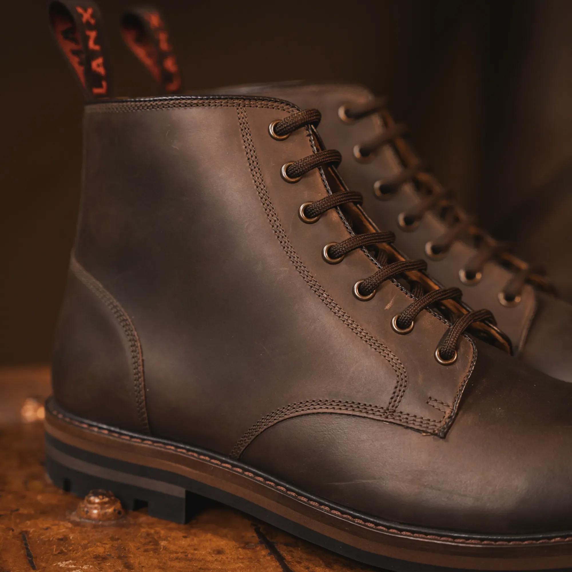 SETTLE // BROWN DISTRESSED - Image 4