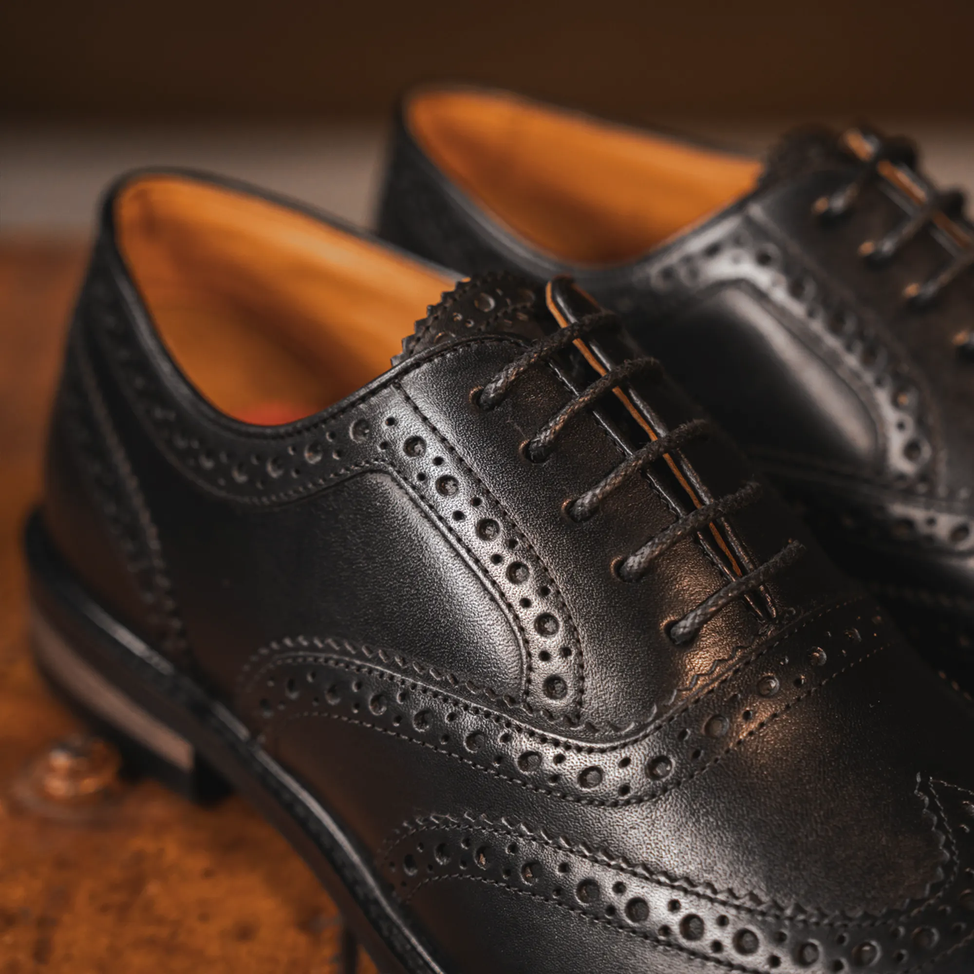 SHIREBURN // BLACK - Image 4