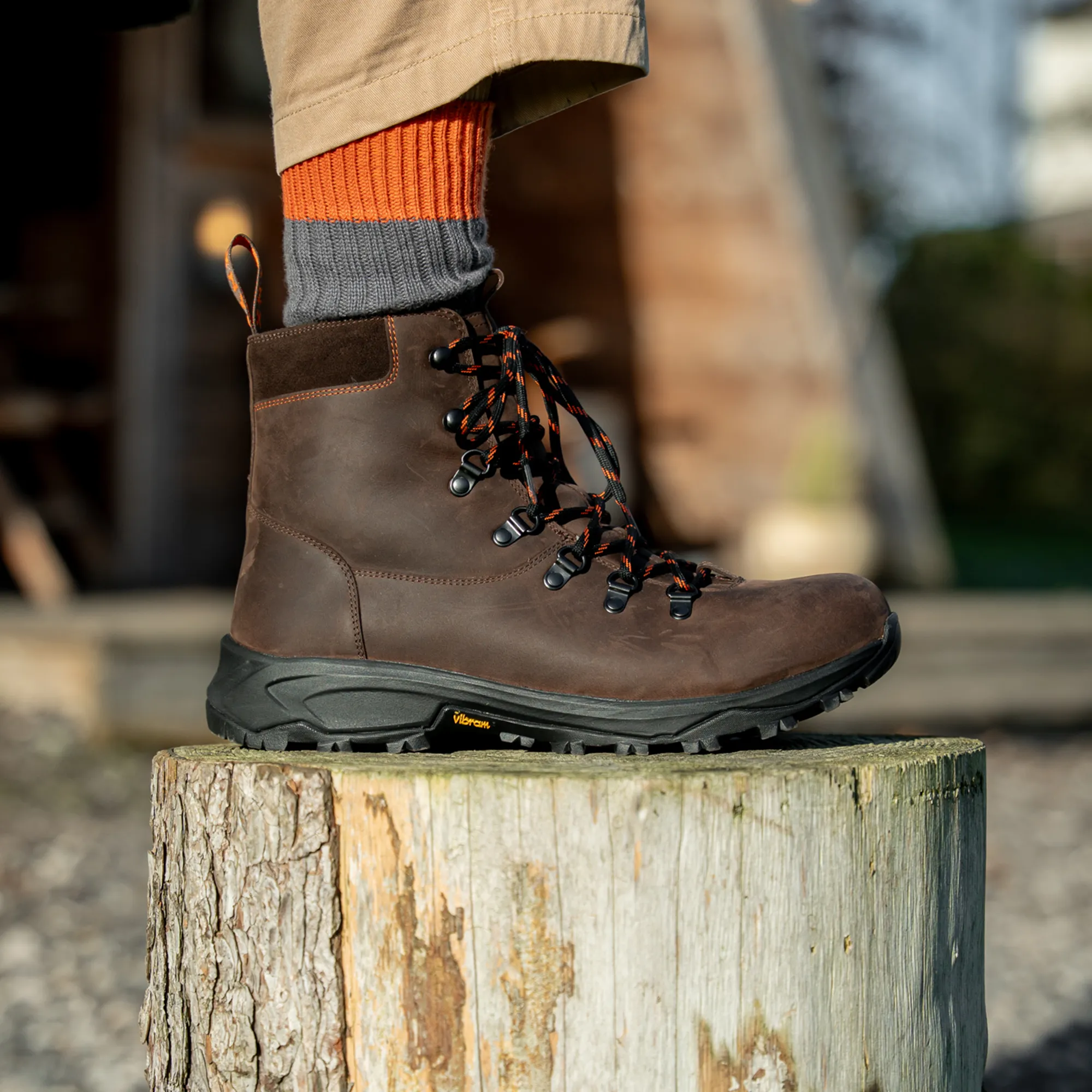 TWISTON // BROWN DISTRESSED - Image 7