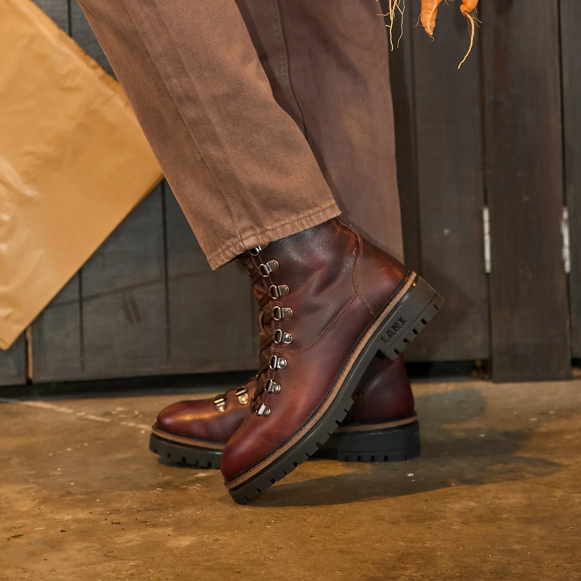 WHALLEY / CHESTNUT GRAINED - Image 3