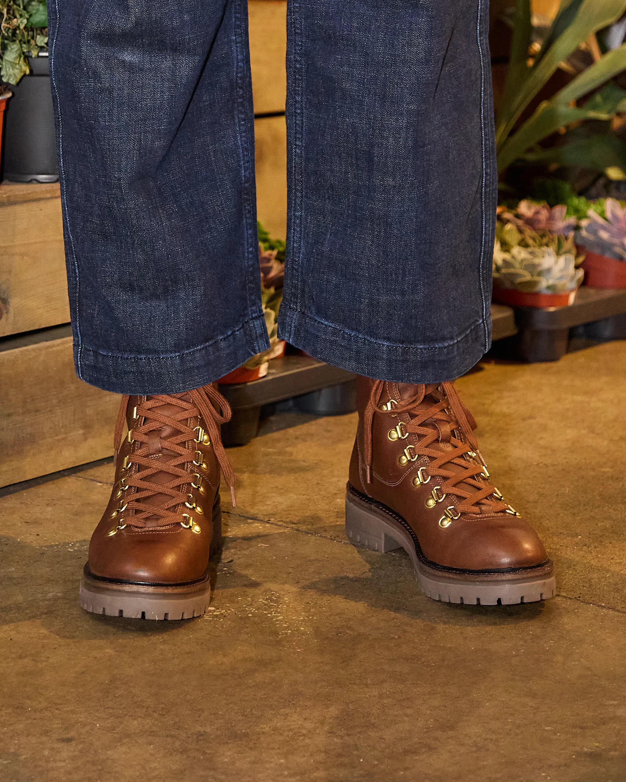WHALLEY / CONKER DISTRESSED - Image 5