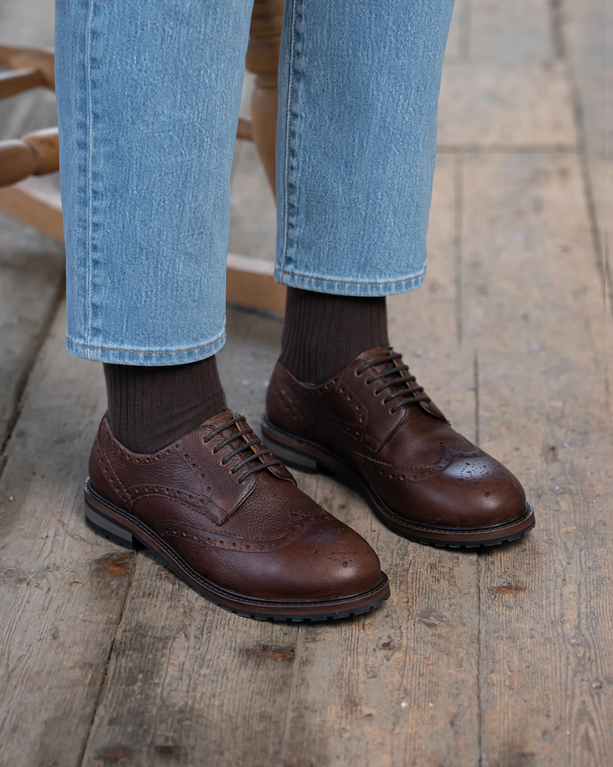 WHITEWELL / CHESTNUT GRAINED - Image 3